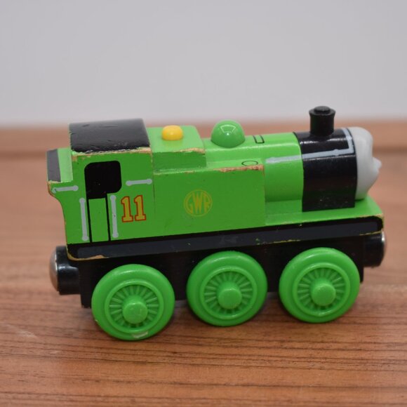 Oliver GWR 11 - Thomas & Friends Wooden Railway Engine Train Vintage 2003 - Picture 4 of 6